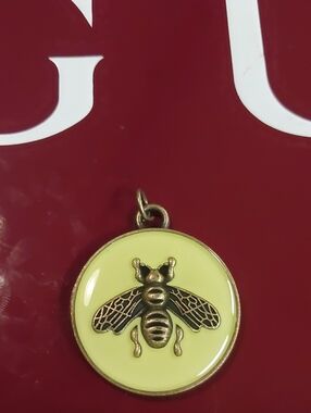 New GG Lime Green Enamel & Brass Bee Charm Pendant Rare Color